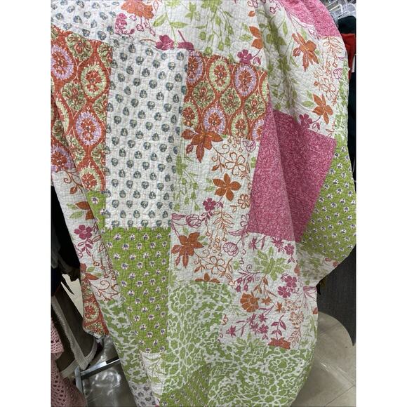 JC Penney Home Collection Quilt King Bedding Reversible Cotton Floral Farmhouse - Picture 14 of 15